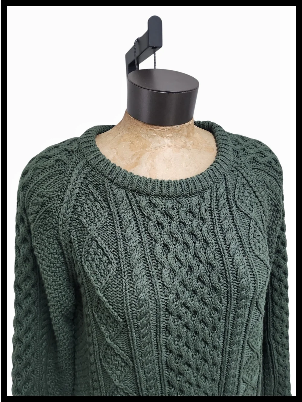 LL Bean Signature Fisherman 100% Cotton Cableknit Sweater Forest Green Medium - Picture 2 of 11